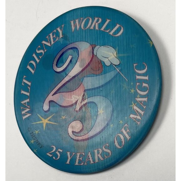 VTG 1996 Walt Disney World 25 Years of Magic Lenticular BUTTON Pin Mickey Mouse - Picture 2 of 3